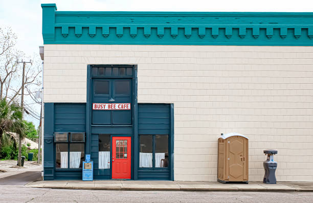 Best Construction site porta potty rental  in Eldorado, IL